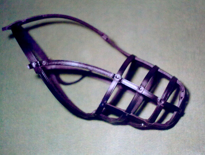 KAGANIEC SKÓRZANy dla dobermana  